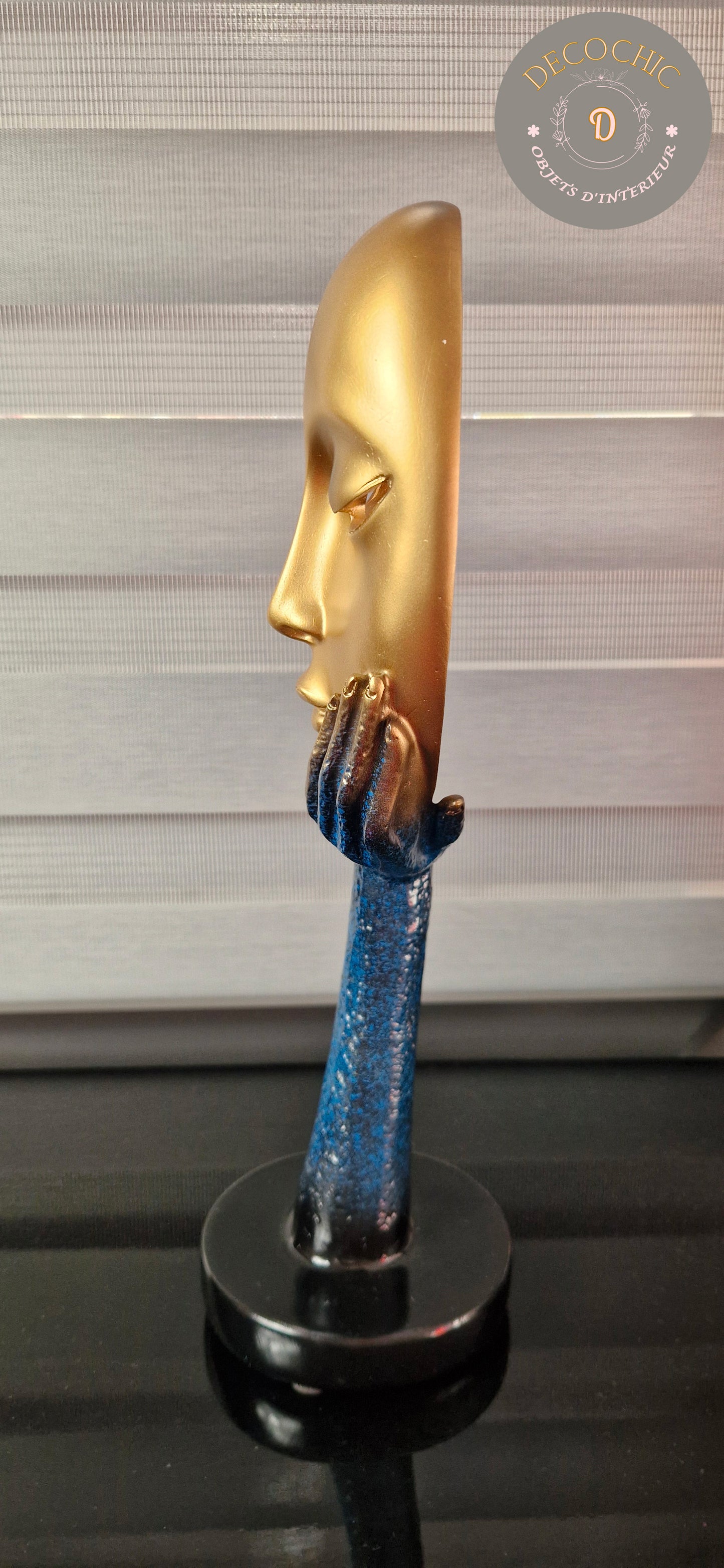 Sculpture "Visage et Main"