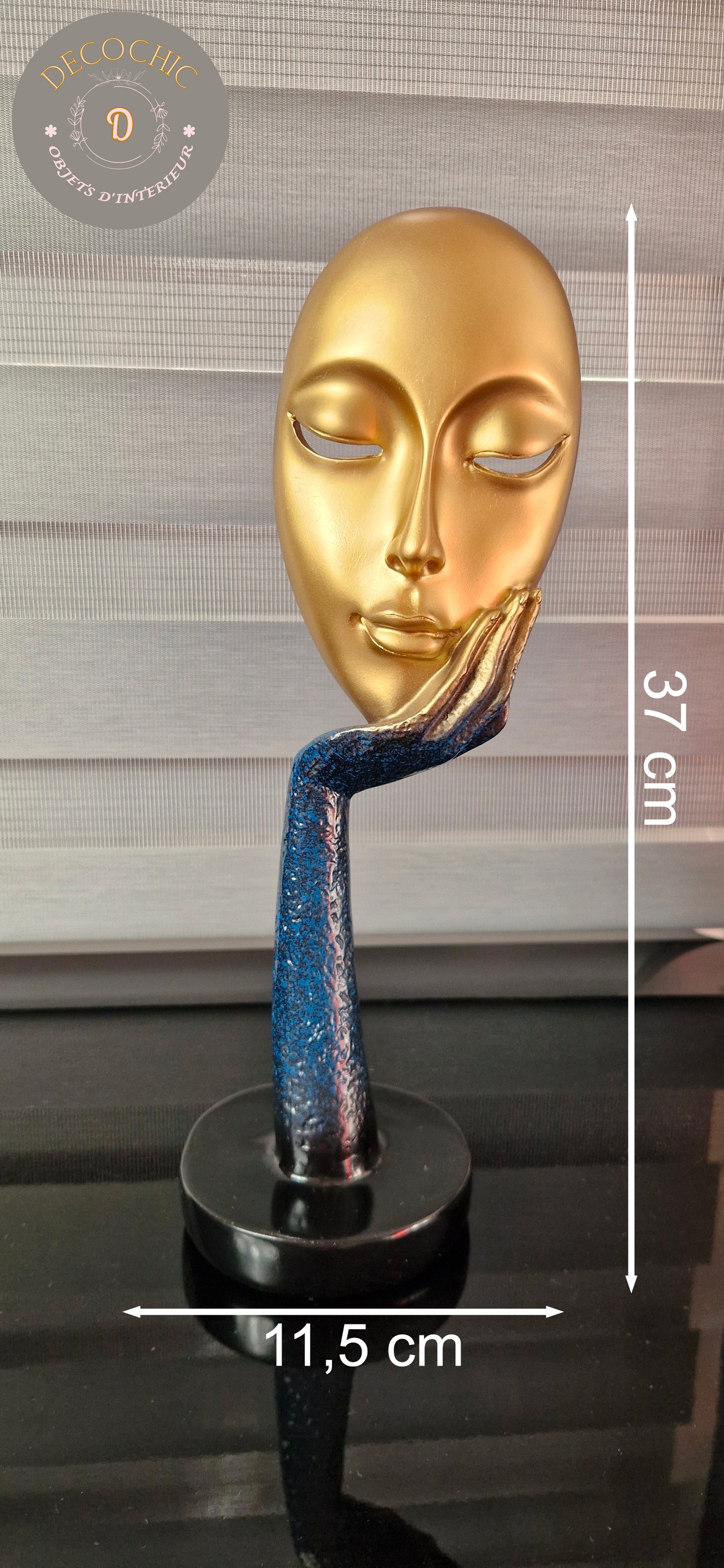 Sculpture "Visage et Main"