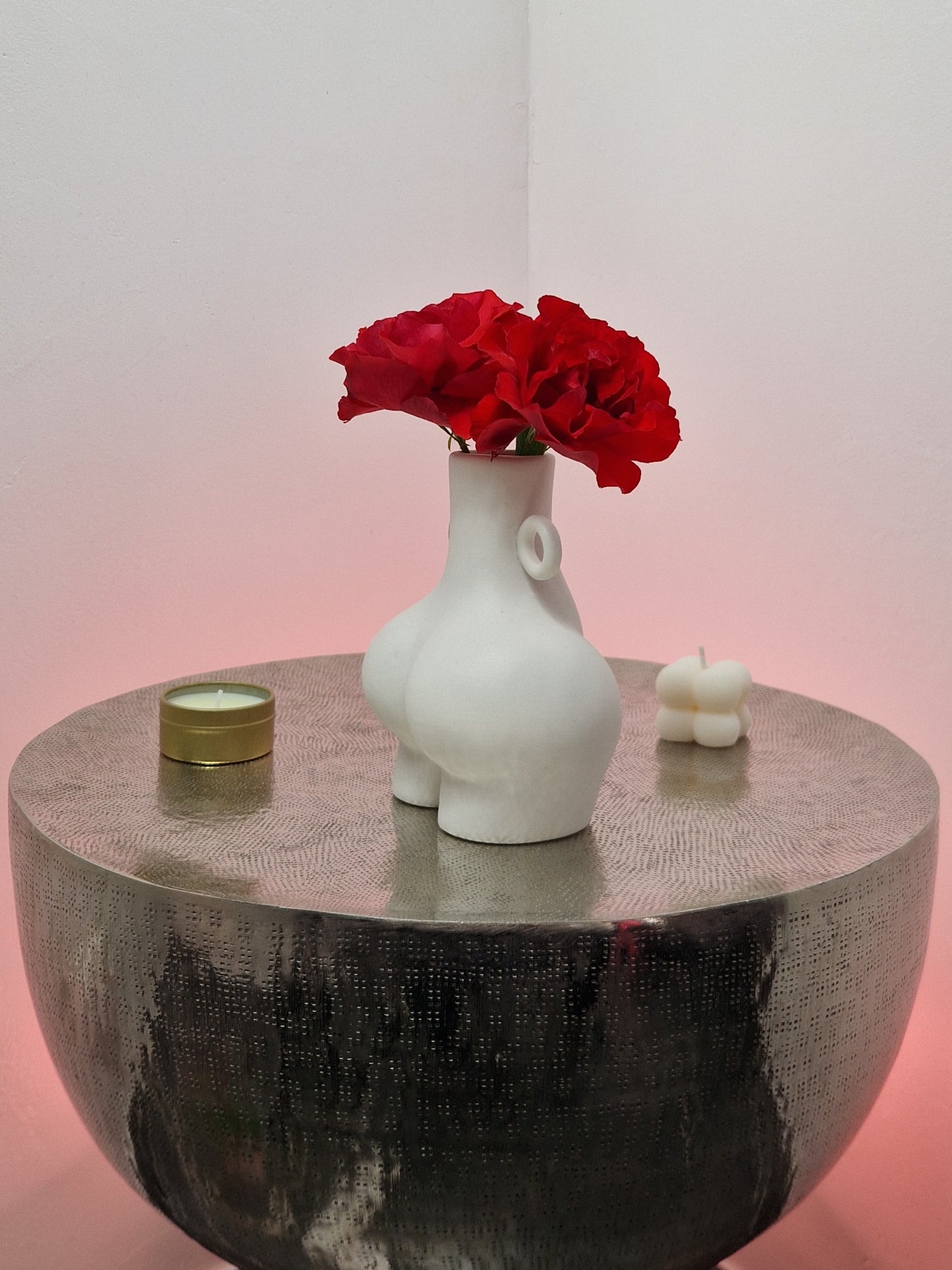 Vase Décoratif "Silhouette Féminine avec fleur"