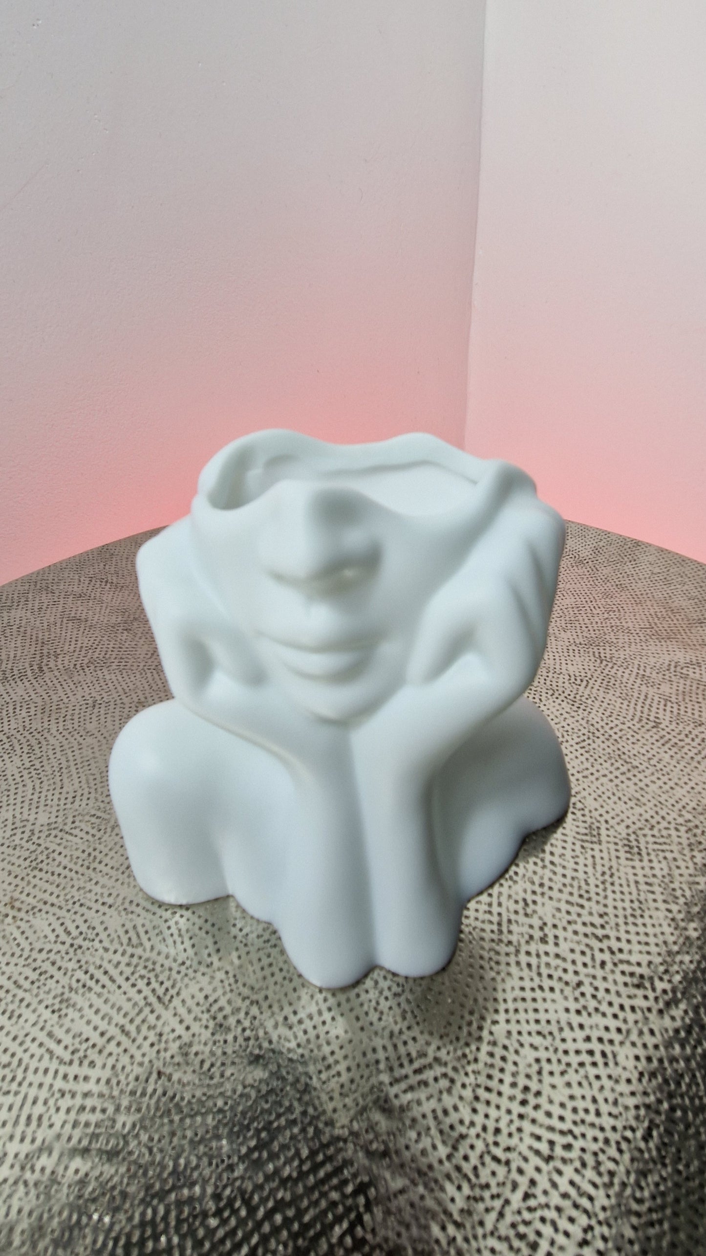 Pot Organisateur Statue Visage "Main Stylisée"