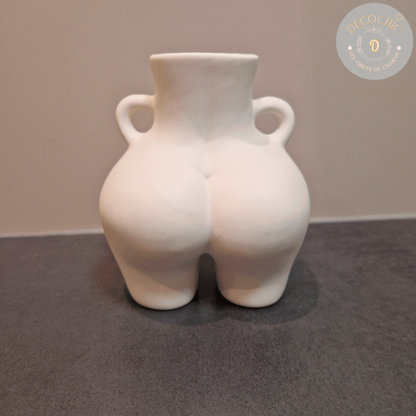 Vase Décoratif "Silhouette Féminine"